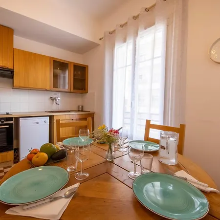 アパート * Le Provencal * Cosy Flat 3 Min Walk From The Sea ニース