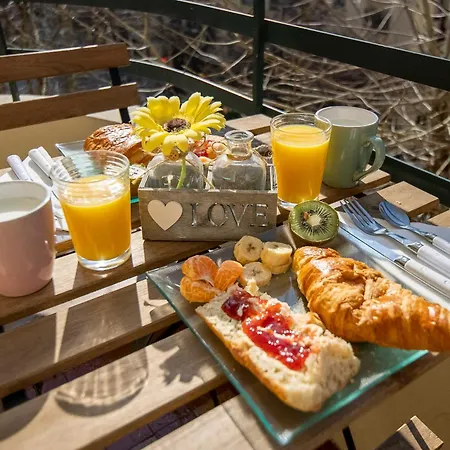 アパート * Le Provencal * Cosy Flat 3 Min Walk From The Sea *