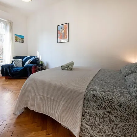 * Le Provencal * Cosy Flat 3 Min Walk From The Sea Apartament