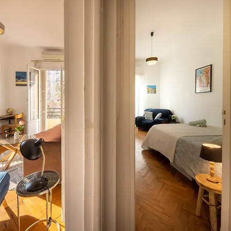 * Le Provencal * Cosy Flat 3 Min Walk From The Sea Apartment *