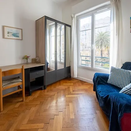 * Le Provencal * Cosy Flat 3 Min Walk From The Sea Apartment Nice