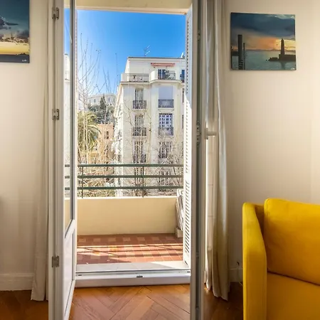 Appartement * Le Provencal * Cosy Flat 3 Min Walk From The Sea *